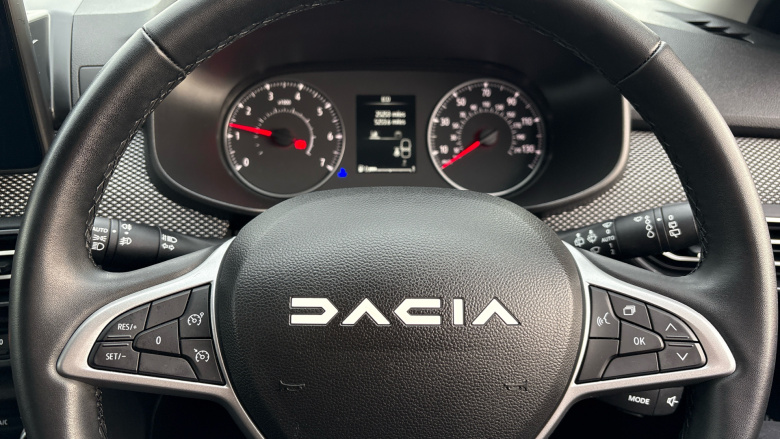 Dacia Jogger 1.0 TCe Expression 5dr Petrol Estate